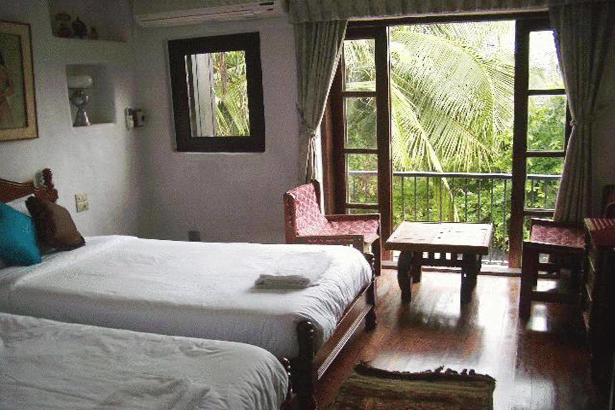 Momchailai Pattaya Retreat Bagian luar foto